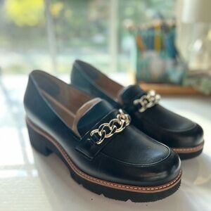 Naturalizer Desi Leather Loafer